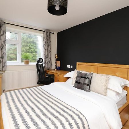 Luxurious Double Bedroom, Ensuite With Free Wifi. 옥스퍼드 외부 사진